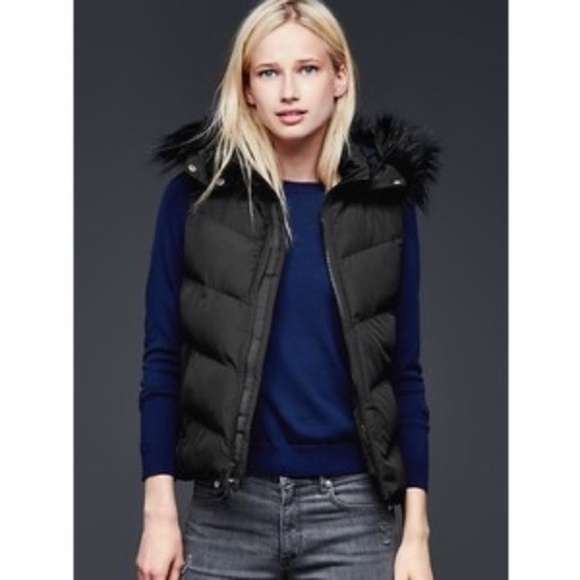 Gap Faux Fur Trim Hooded Puffer Vest Black Medium - Picture 1 of 9